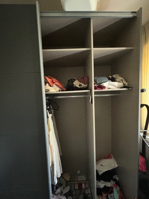 Kledingkast schuifdeuren 2,25m, Huis en Inrichting, Kasten | Kledingkasten, Ophalen, Grijze kast met schuifdeuren, Met deur(en)