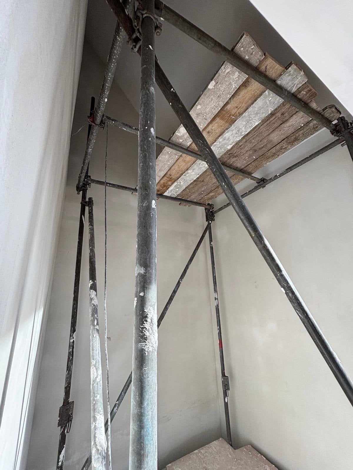 Steiger 2x2x8 meter - Ideaal voor hoge ruimtes, Doe-het-zelf en Verbouw, Steigers, Ophalen, Gebruikt, Overige typen, 5 meter of hoger