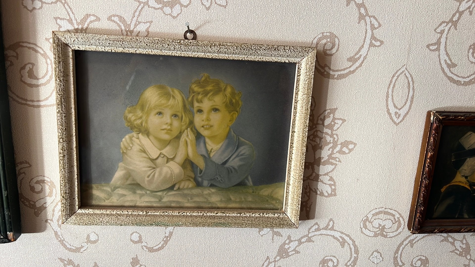 Schilderijtje met biddende kinderen, Antiek en Kunst, Ophalen of Verzenden