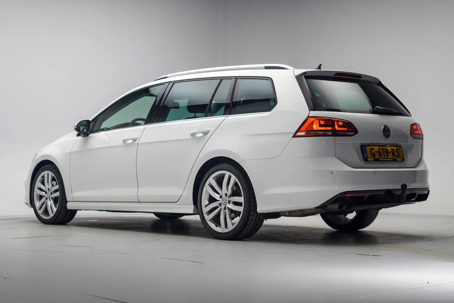 Volkswagen Golf VARIANT 1.4 TSI 150pk R-Line Aut. [ Half Lee, Auto's, Automaat, Gebruikt, 4 cilinders, 150 pk