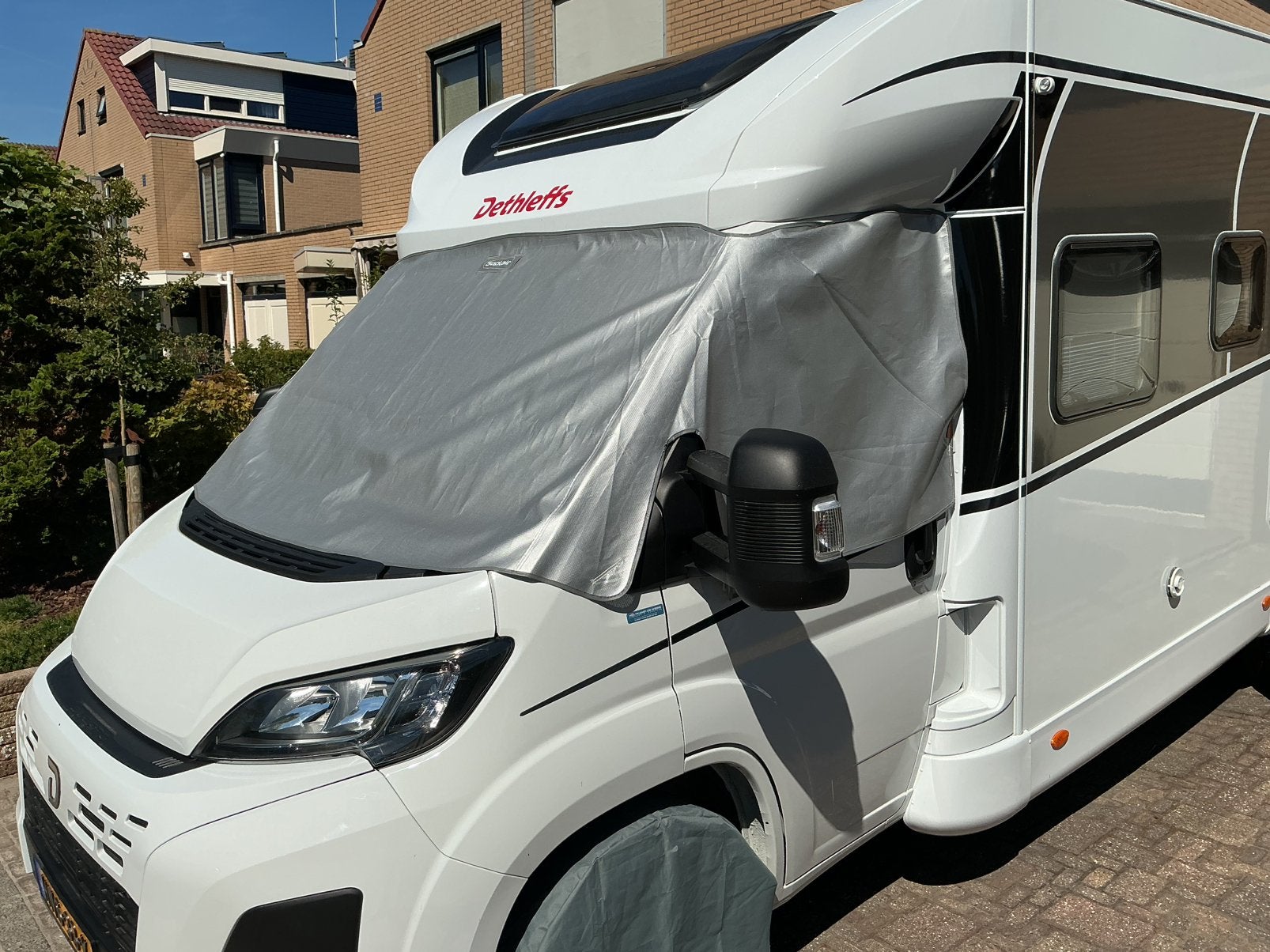 Raamisolatie/ zonnescherm, Caravans en Kamperen, Camper-accessoires, Ophalen of Verzenden, Zo goed als nieuw