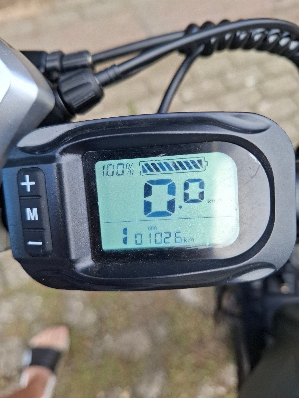 E-bike "Aairsk GT900 24 inch", Fietsen en Brommers, Fietsaccessoires | Fietscomputers, Ophalen, Zo goed als nieuw