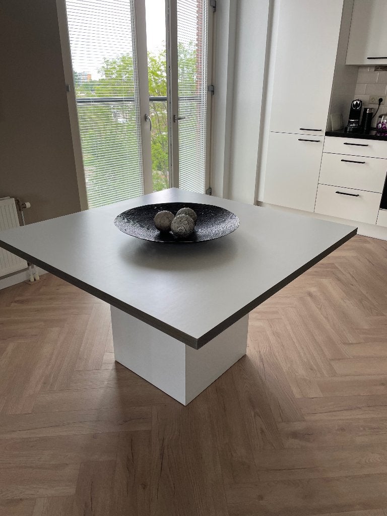 Vierkante witte eettafel, Ophalen, Gebruikt, Vierkant, Vier personen