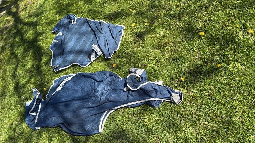 Vliegendeken rij set maat 135, Dieren en Toebehoren, Paarden en Pony's | Dekens en Dekjes, Ophalen of Verzenden, Gebruikt, Blauw