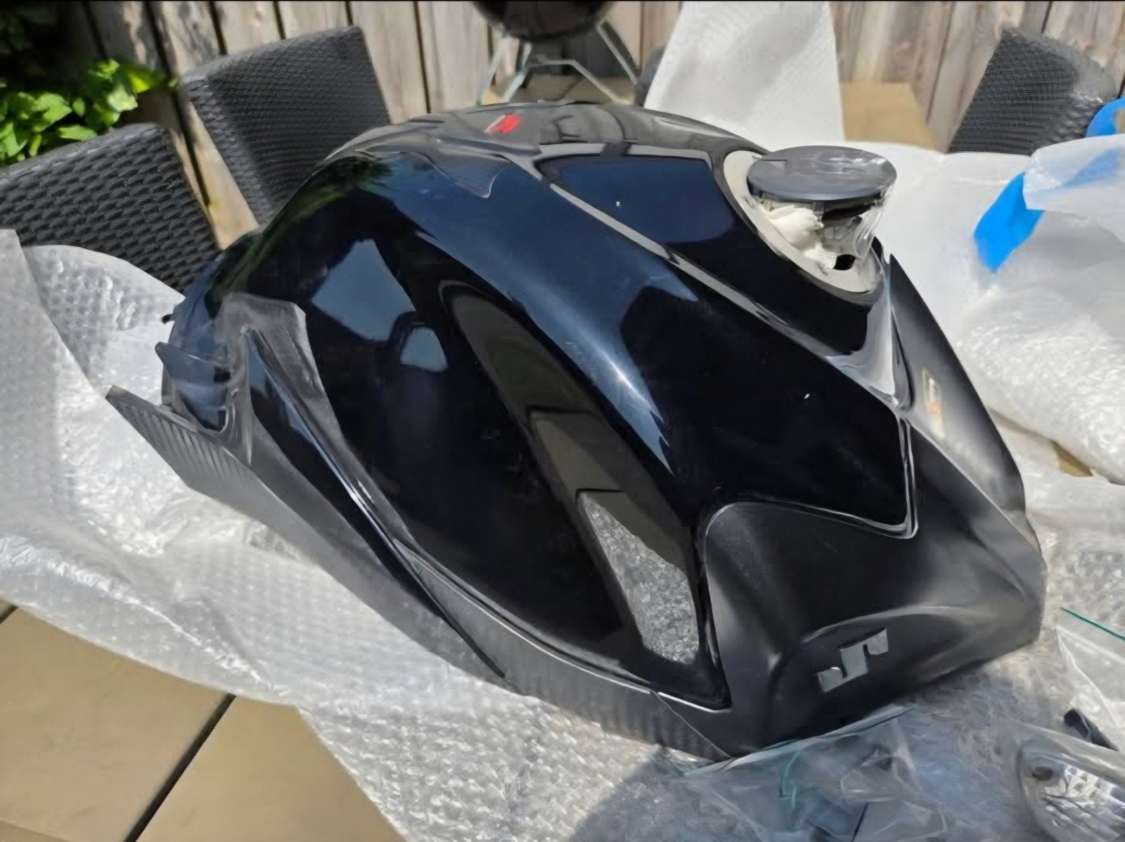 Tank gsxr 750 k8, Fietsen en Brommers, Ophalen, Tank, Overige merken