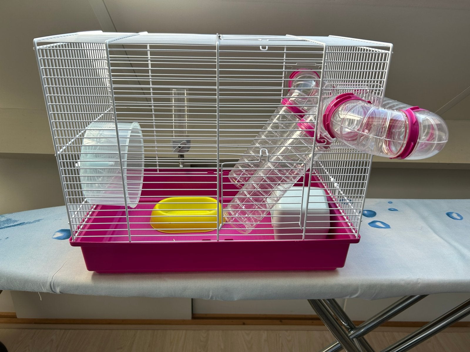Hamsterkooien met accessoires.Merk FERPLAST, Kooi, Zo goed als nieuw, Hamster, Ophalen