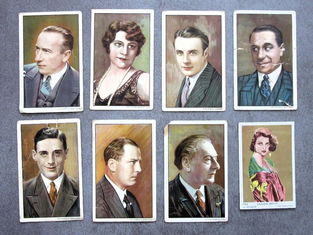 8 verzamelplaatjes Nederlandsche artiesten Vittoria sigaret, Verzamelen, Ophalen of Verzenden, Gebruikt, Foto of Kaart