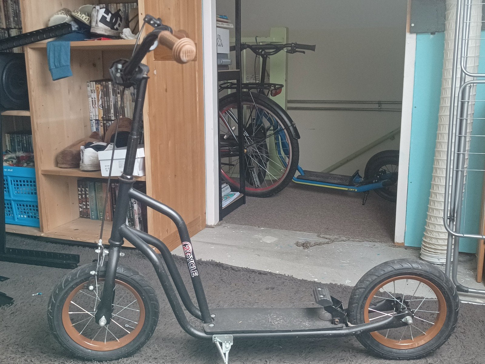 Stevige step met grote wielen - 2Cycle, Fietsen en Brommers, Ophalen of Verzenden, Gebruikt, Gewone step, 2Cycle