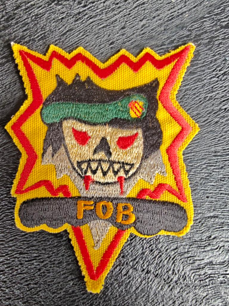 Vietnam War Patch US 5th Special Forces Group FORWARD OPERAT, Ophalen of Verzenden, Landmacht, Amerika, Embleem of Badge