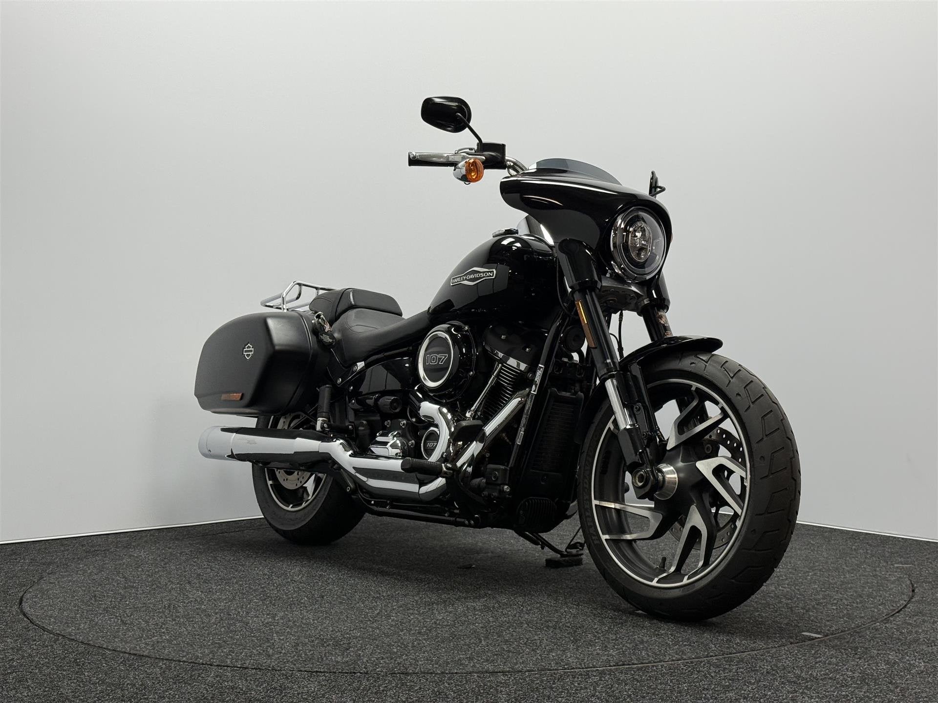 Harley-Davidson Sport Glide 107 FLSB, 1745 cc, Chopper, Bedrijf, ABS