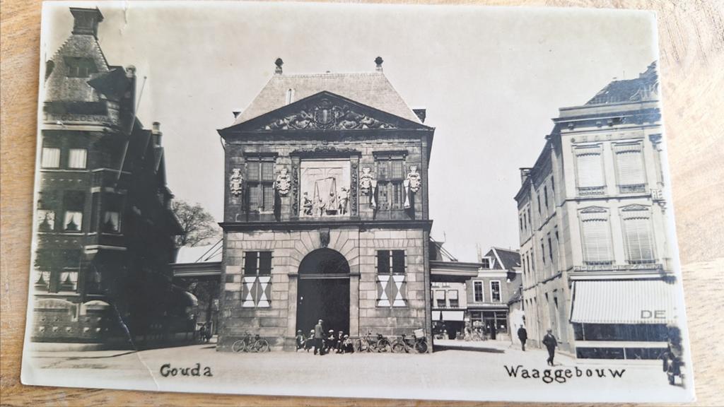 Gouda, Waaggebouw, Verzamelen, Ansichtkaarten | Nederland, Ophalen of Verzenden, Voor 1920, Zuid-Holland