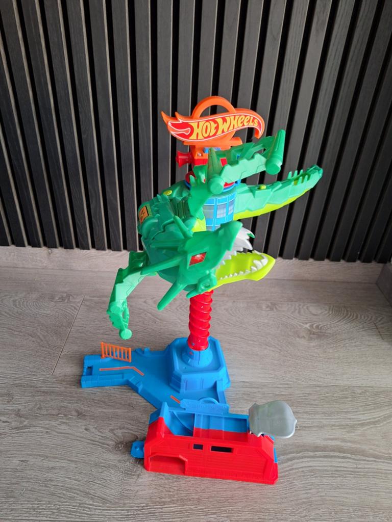 Hot Wheels City Air Attack Dragon, Ophalen of Verzenden, Zo goed als nieuw