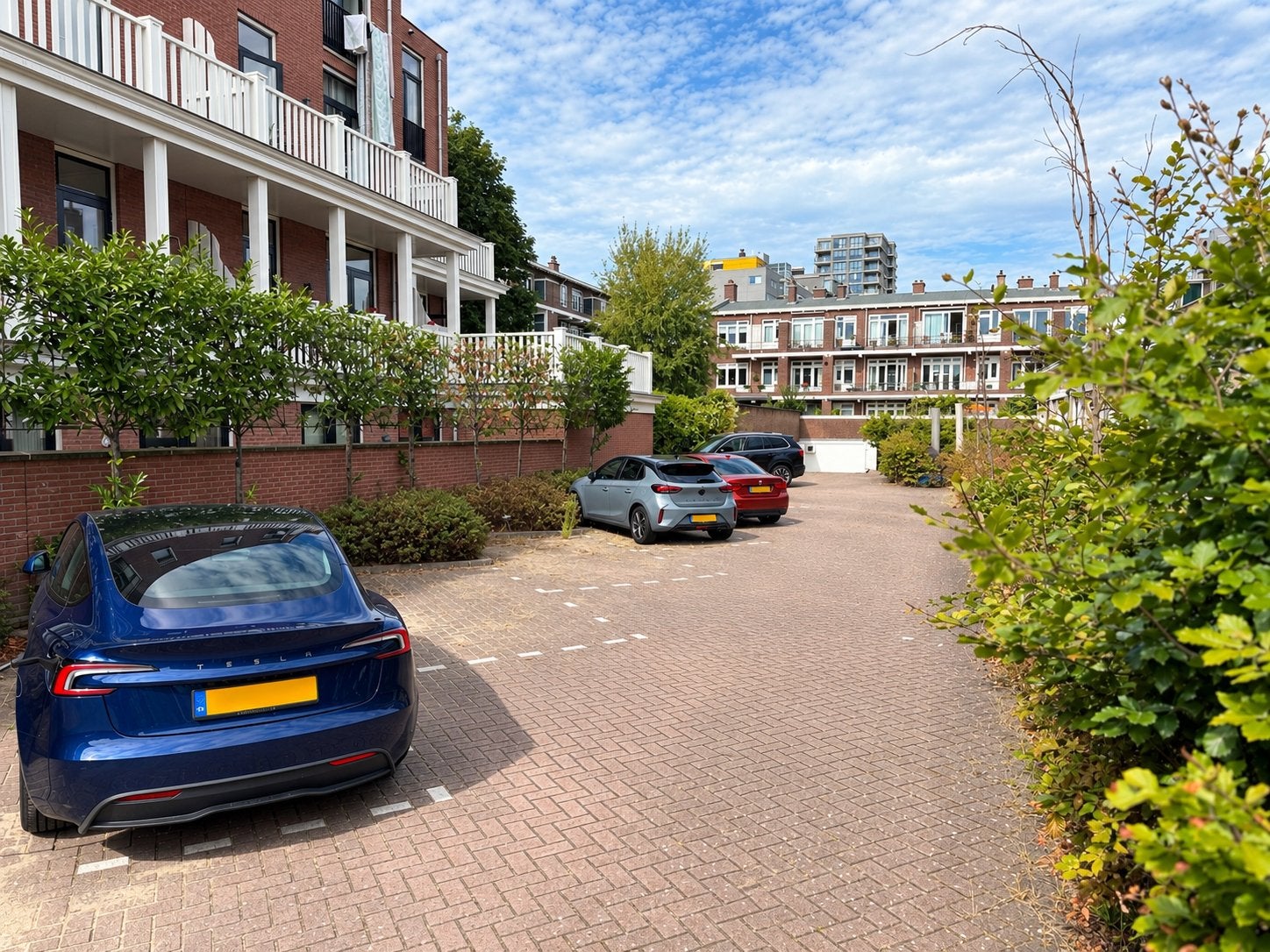 Parkeerplaatsen te koop DUINOORD/STATENKWARTIER DEN HAAG, Huizen en Kamers, Den Haag