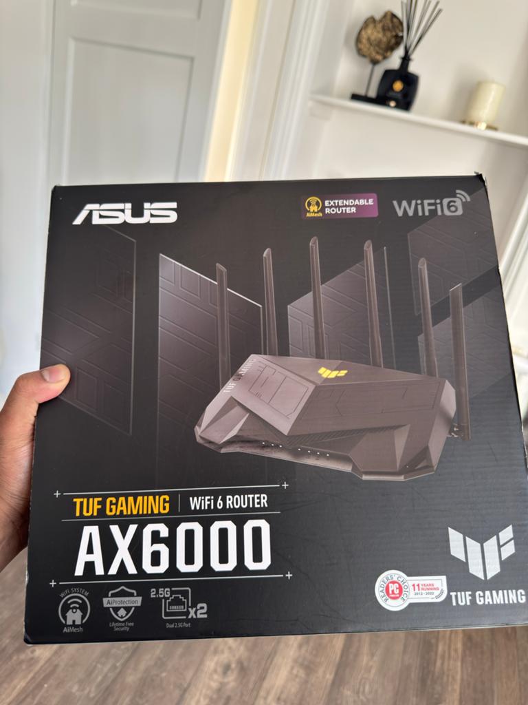 ASUS TUF Gaming AX6000 WiFi 6 Router - Nieuwstaat, Ophalen, Zo goed als nieuw, Router