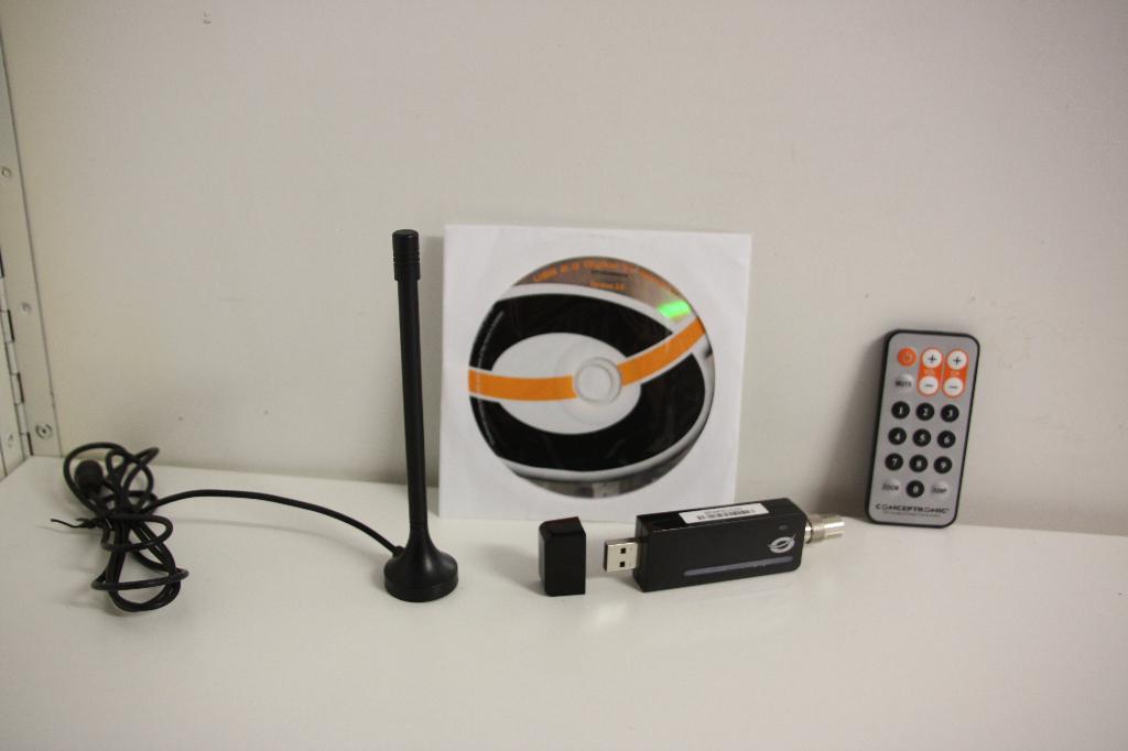 Conceptronic USB 2.0 Digital HDTV Receiver. Nieuwstaat., Ophalen of Verzenden, Nieuw, Minder dan 60 watt, Overige merken