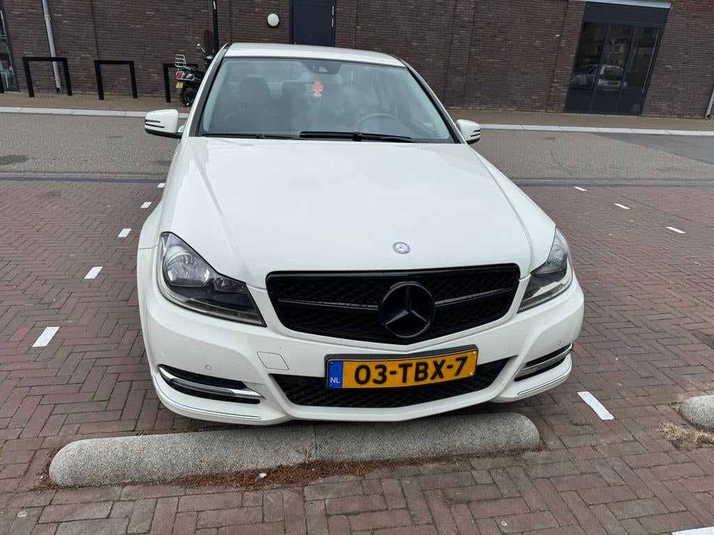 Mercedes-Benz C-Klasse C180 Wit Led, Auto's, Mercedes-Benz, Particulier, C-Klasse, ABS, Airbags, Airconditioning, Android Auto