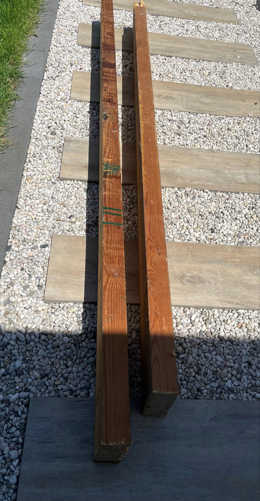 2 Grote houten balken - Ideaal voor diverse projecten, Doe-het-zelf en Verbouw, Hout en Planken, Ophalen, Gebruikt, Balk, Overige houtsoorten