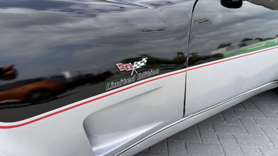 Chevrolet Corvette Pace Car - Anniversary Edition, foto 11