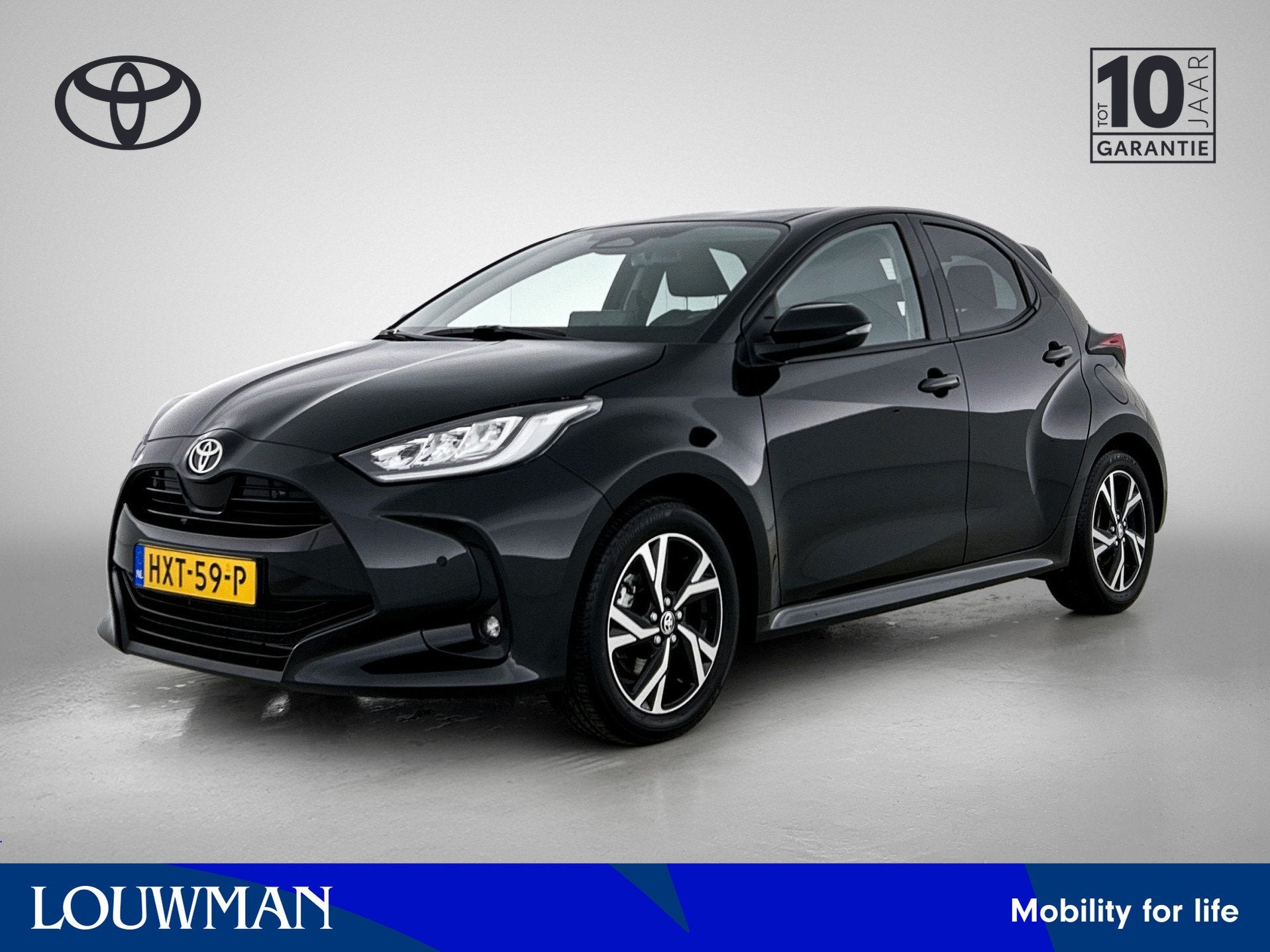 Toyota Yaris 1.5 Hybrid 115 Dynamic | BTW Voertuig | Stoelve, 12 maanden, Gebruikt, Automatische klimaatregeling, Zwart