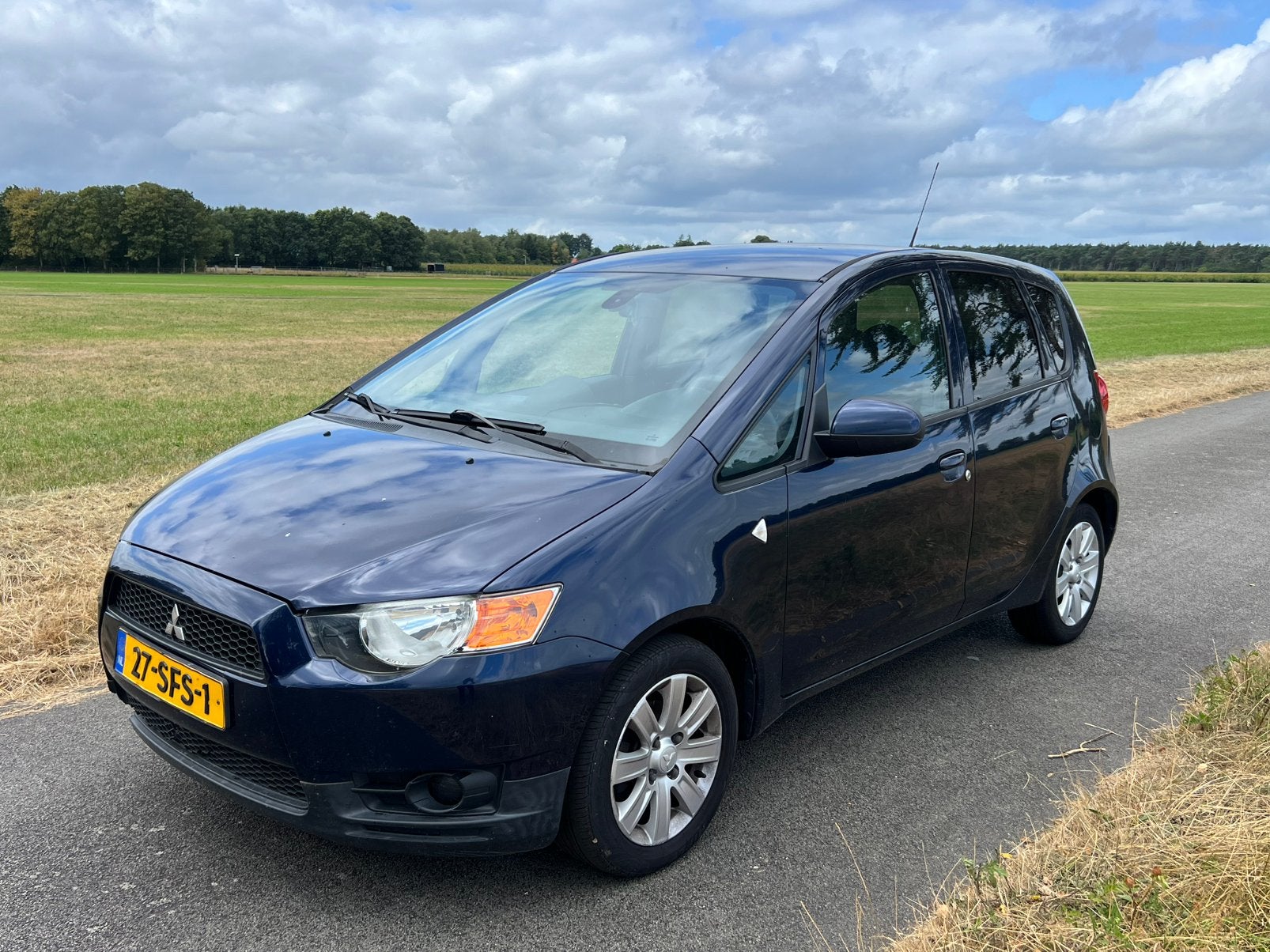 Mitsubishi Colt 1.3 5-DR 2011 Blauw, Voorwielaandrijving, 31 €/maand, Blauw, Colt
