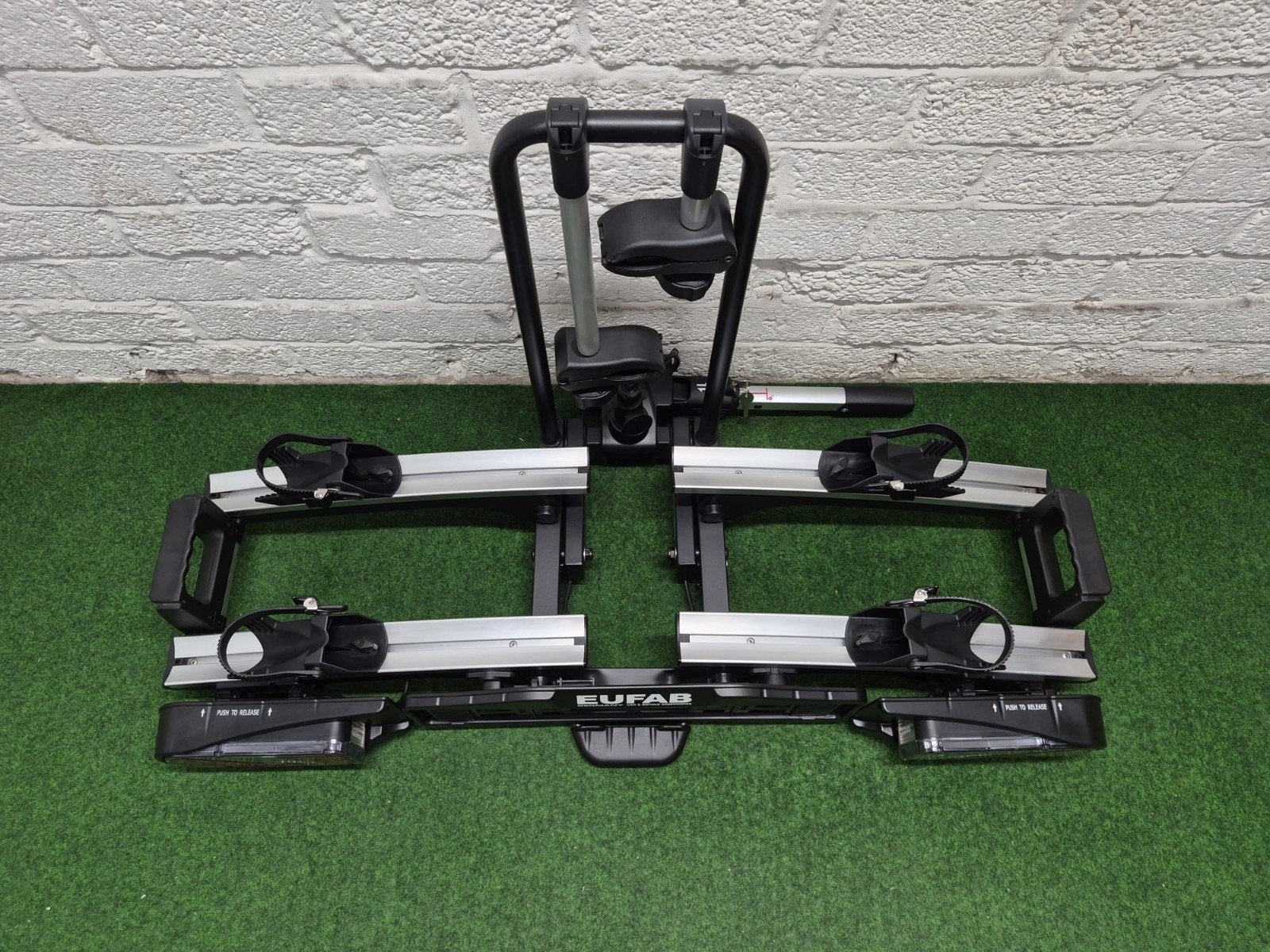 Foto 2 van Nette Eufab Premium 2 fietsendrager voor 2 E-bikes 60 KG