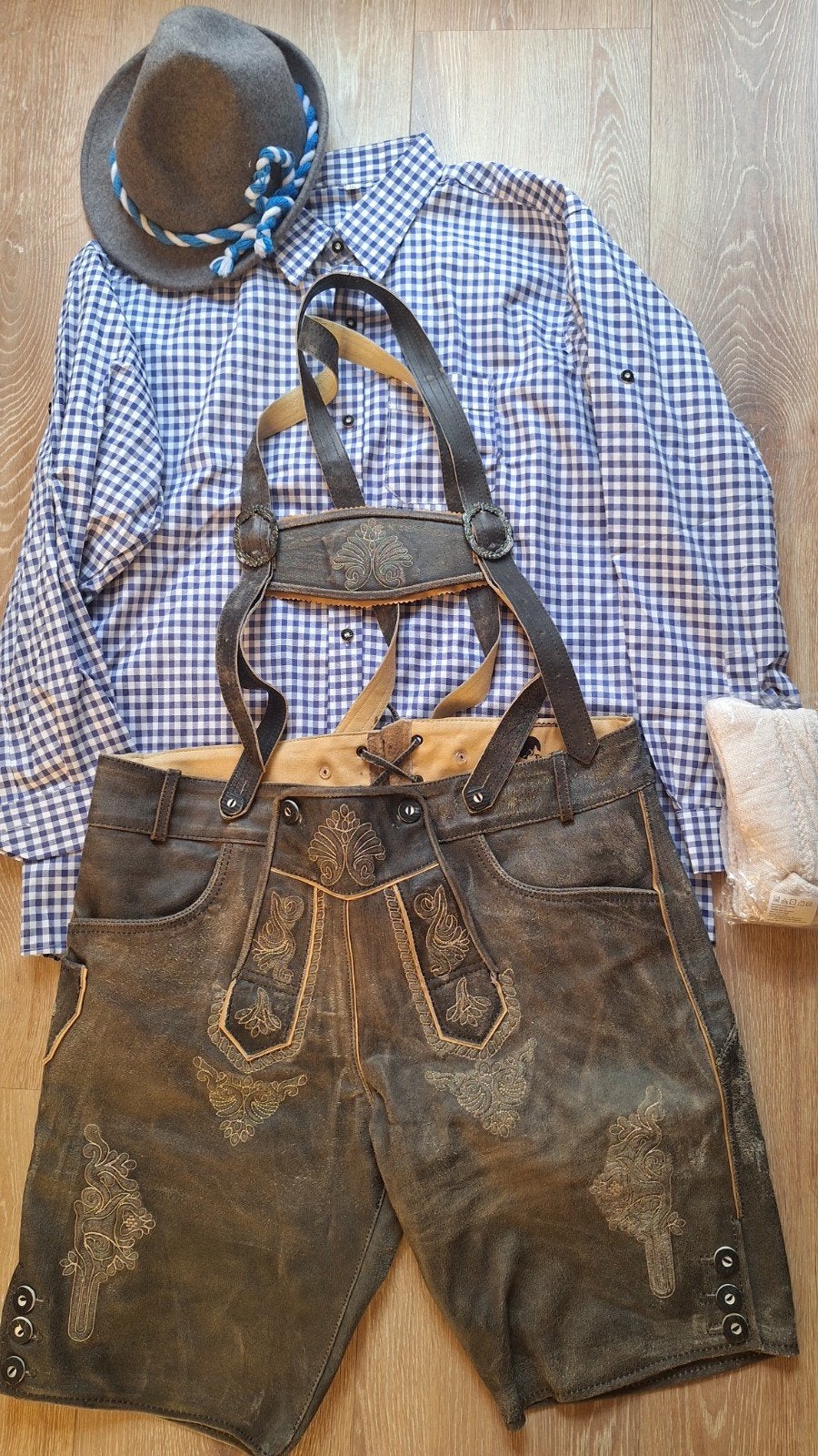 Lederhose 58 overhemd kousen hoed, Ophalen of Verzenden, Zo goed als nieuw, Maat 56/58 (XL)