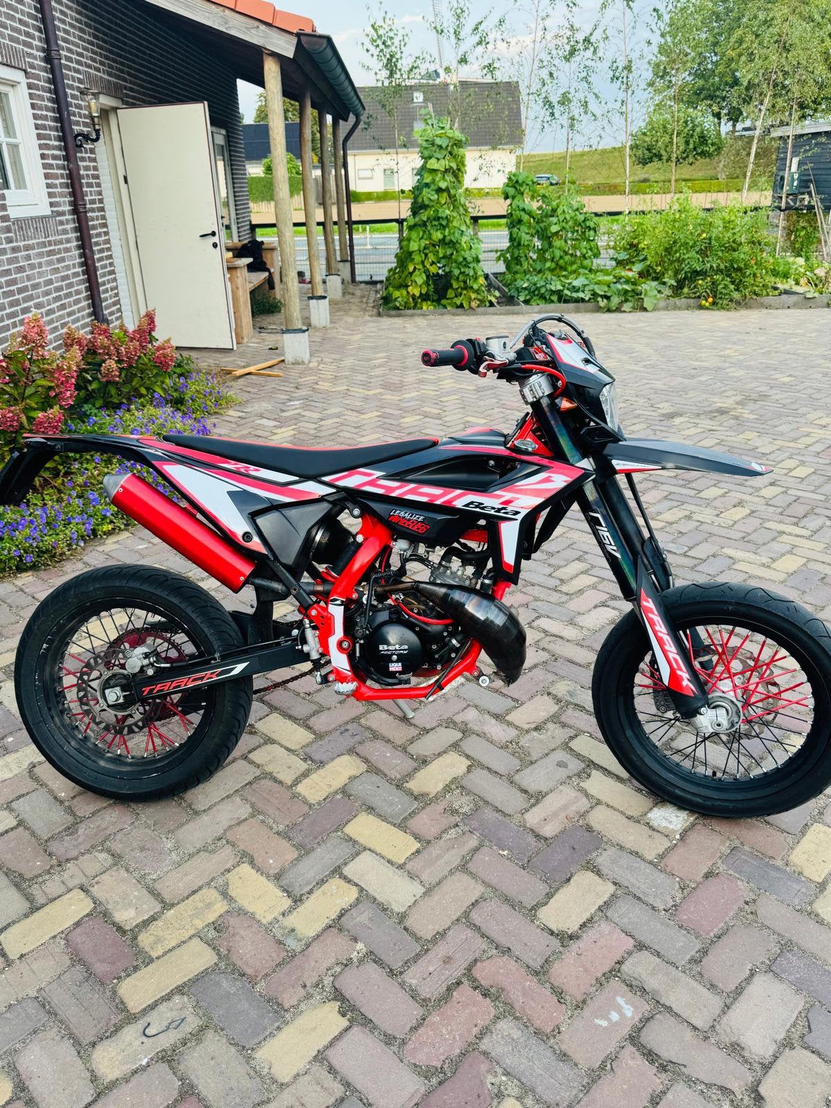 Beta rr50 track 2024, Ophalen, Zo goed als nieuw