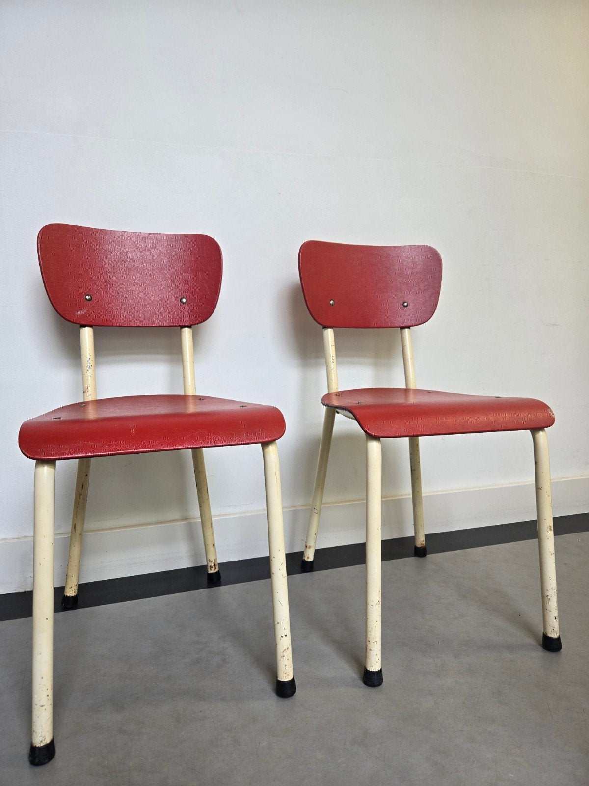 Set van 2 vintage Brabantia stoelen, rood/ crème, jaren '60, Ophalen