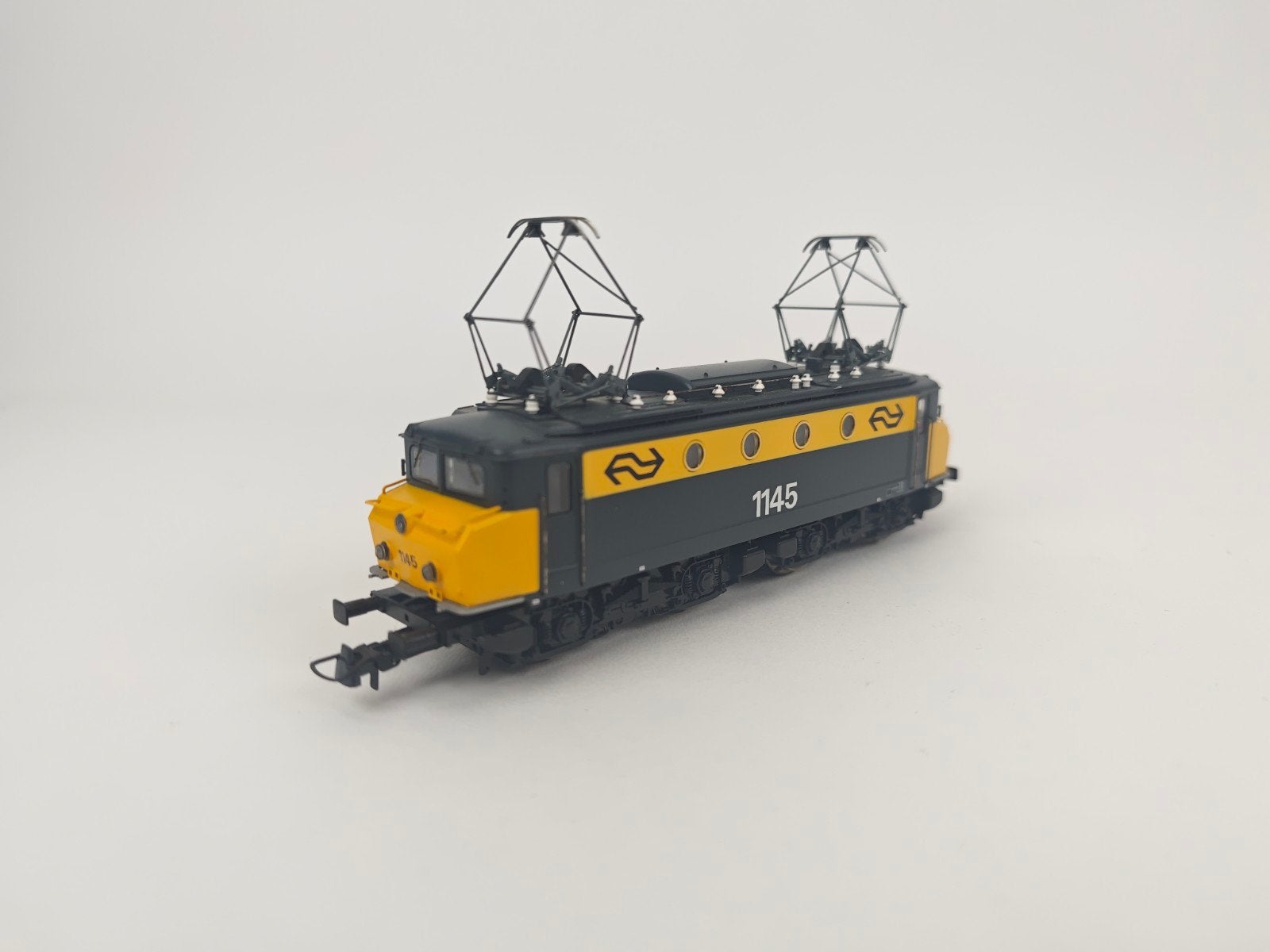 Roco NS 1145 Locomotief - Digitaal voorbereid, Wisselstroom, Locomotief, Ophalen of Verzenden, Zo goed als nieuw