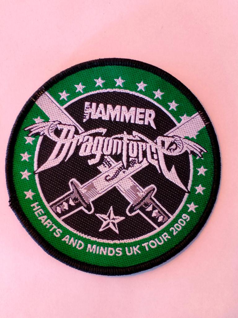 Hammer Dragonforce UK Tour 2009 kleding patch embleem, Ophalen of Verzenden, Zo goed als nieuw, Kleding
