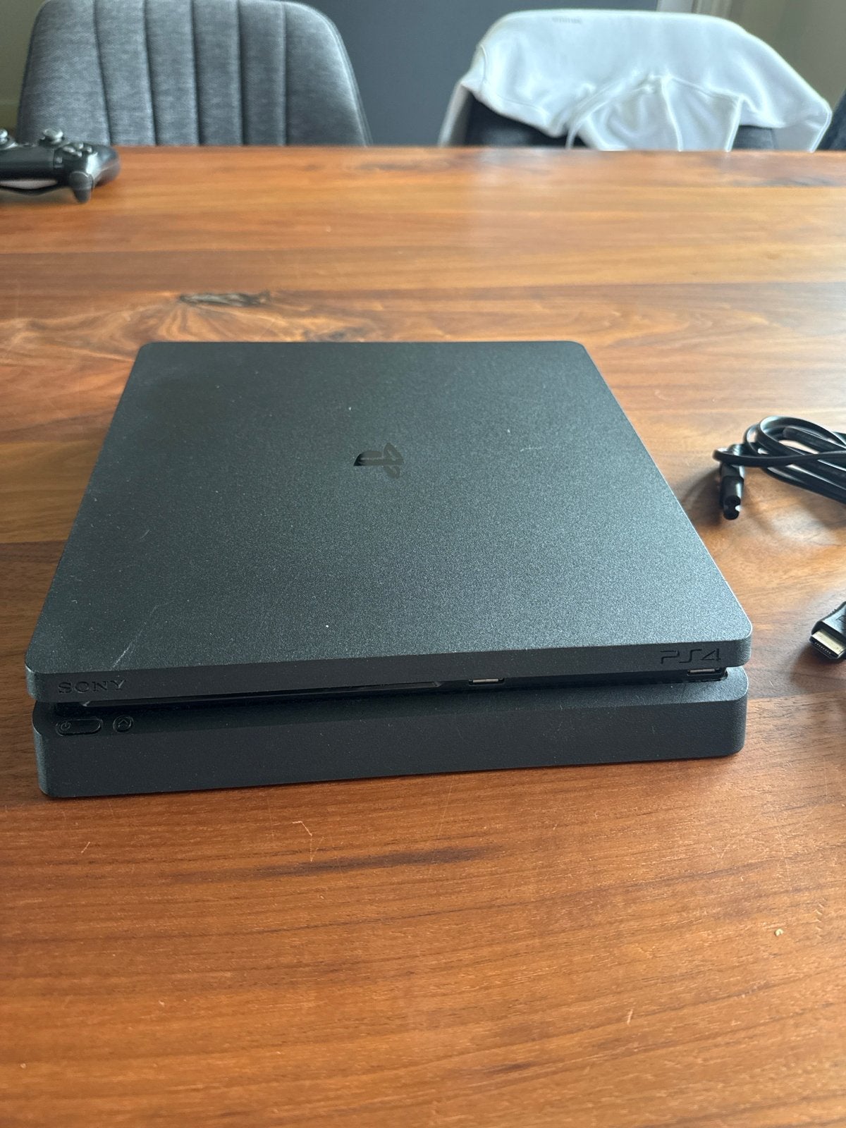 PlayStation 4 Slim met 3 controllers en games, Ophalen, Met games, Zo goed als nieuw, Met 3 controllers of meer