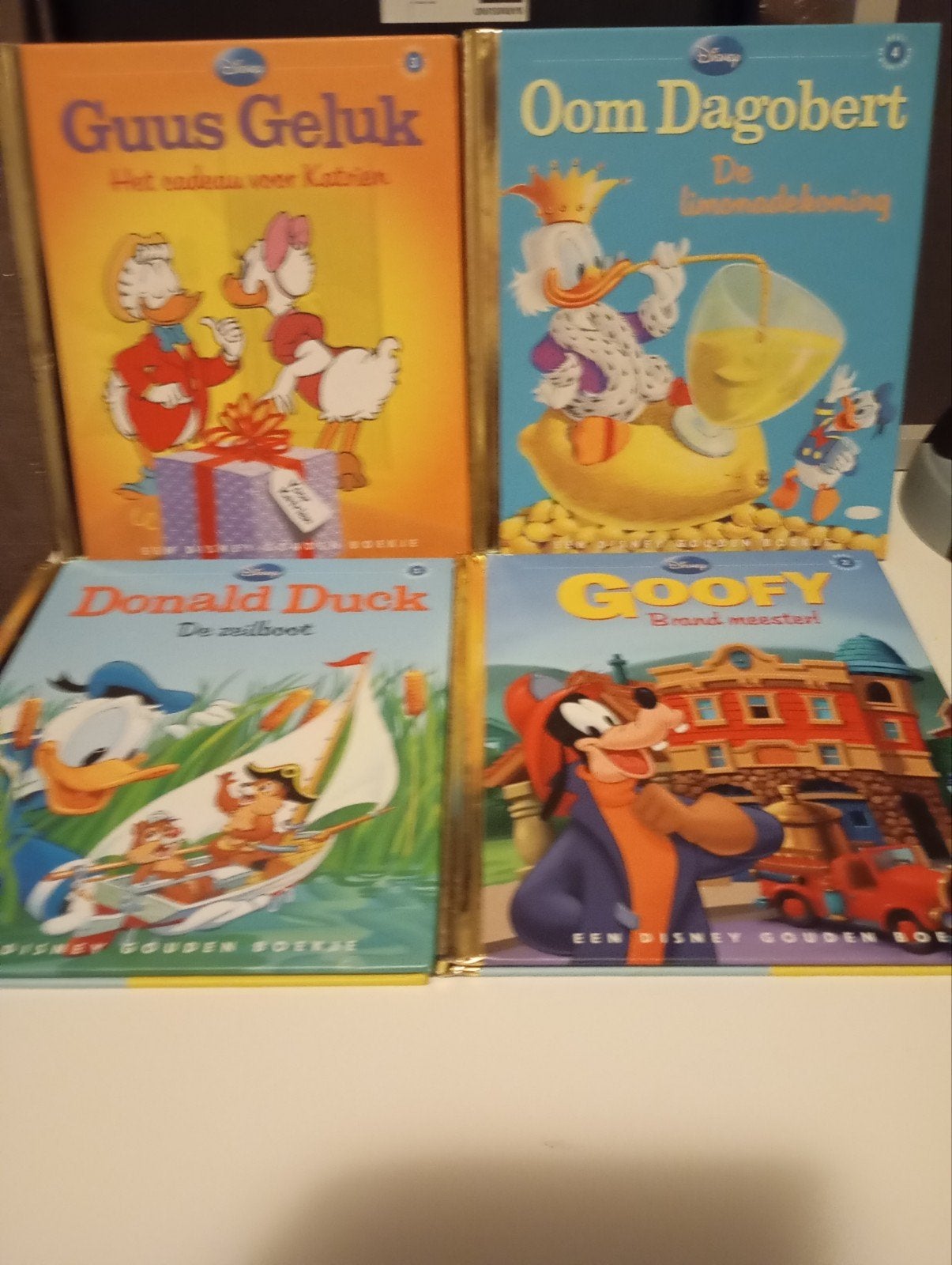 15DELIG DISNEY GOUDEN BOEKJES COMPLEET ALS NIEUW NU 30€ ALLE, Boeken, Ophalen of Verzenden, Zo goed als nieuw