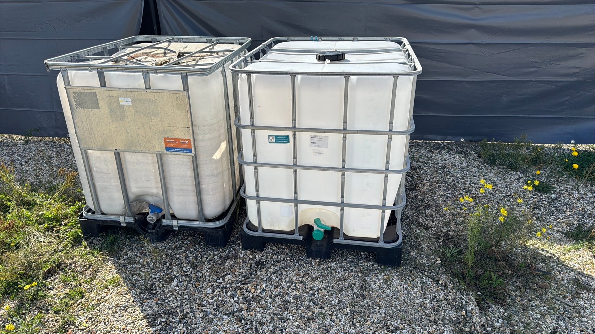 Waterbakken op vaste paletten, 150 liter of meer, Ophalen, Gebruikt, Kunststof