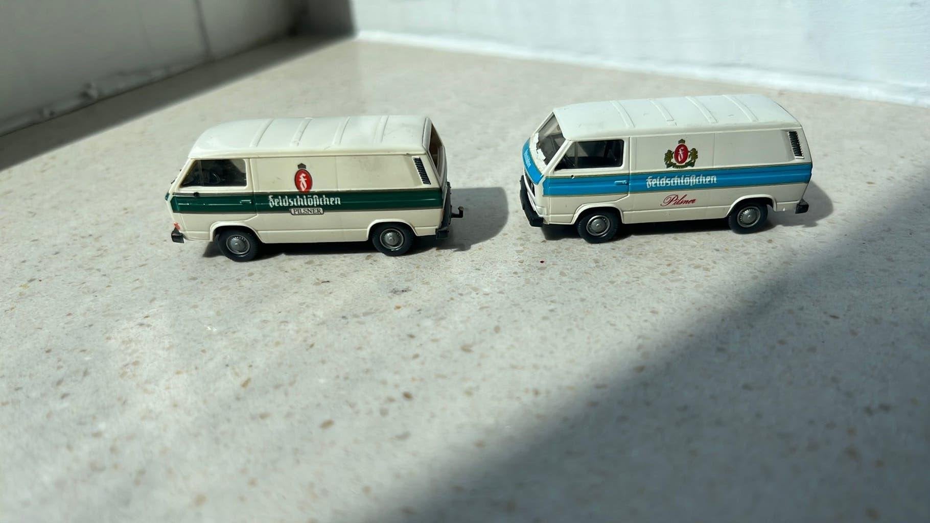 2x Roco 1:87 VW busjes, Ophalen of Verzenden, Zo goed als nieuw, Auto, Roco