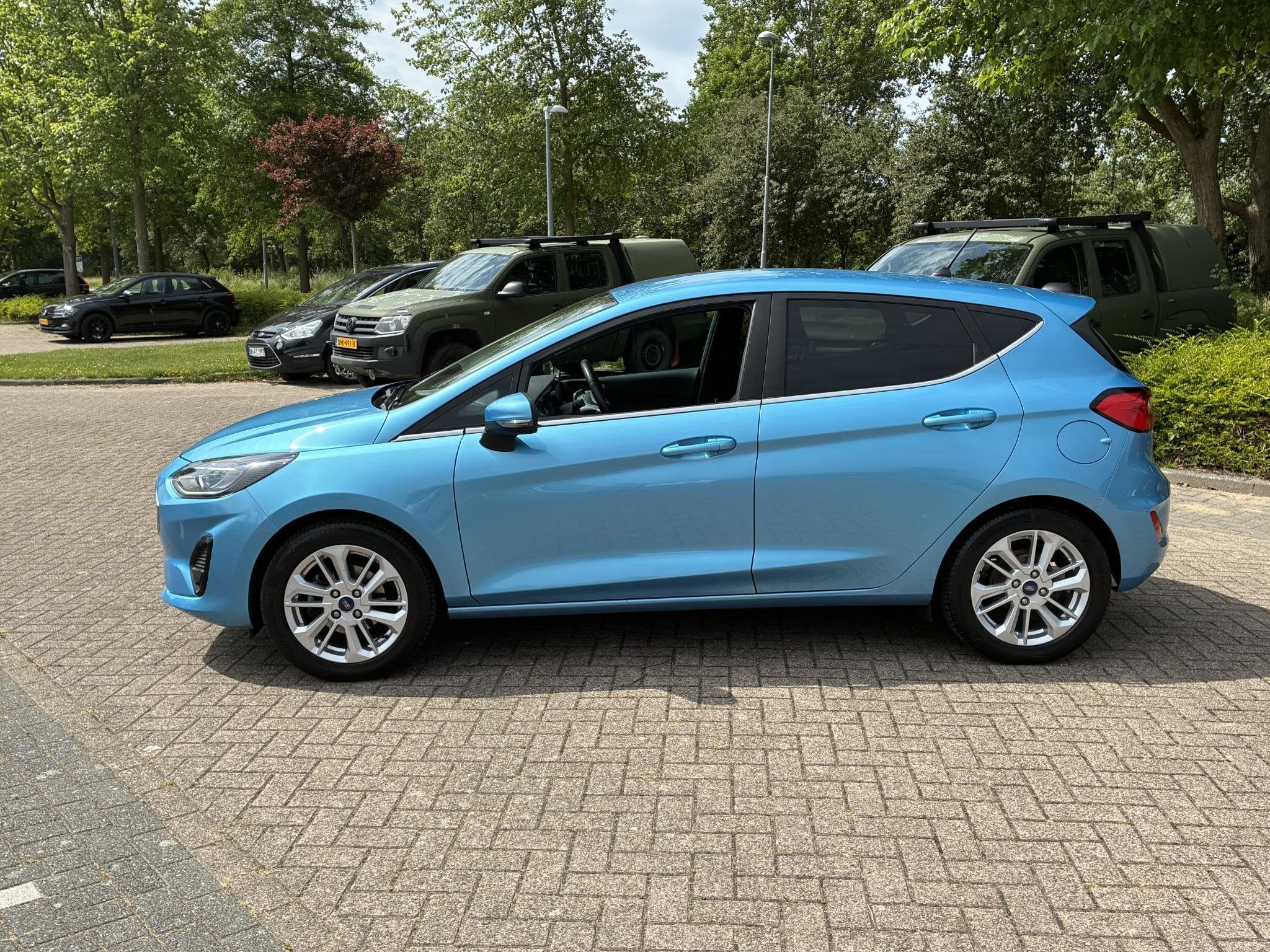 Ford Fiesta 1.0 EcoBoost Hybrid Titanium, Auto's, Ford, Voorwielaandrijving, Gebruikt, Euro 6, 49 €/maand