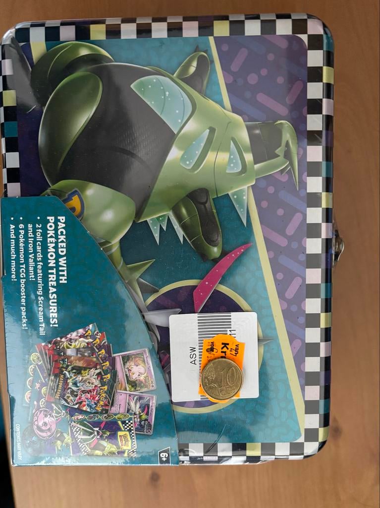 Pokémon TCG Tyranitar collectors chest box-Nieuw en Geseald, Ophalen of Verzenden, Nieuw, Jongen of Meisje