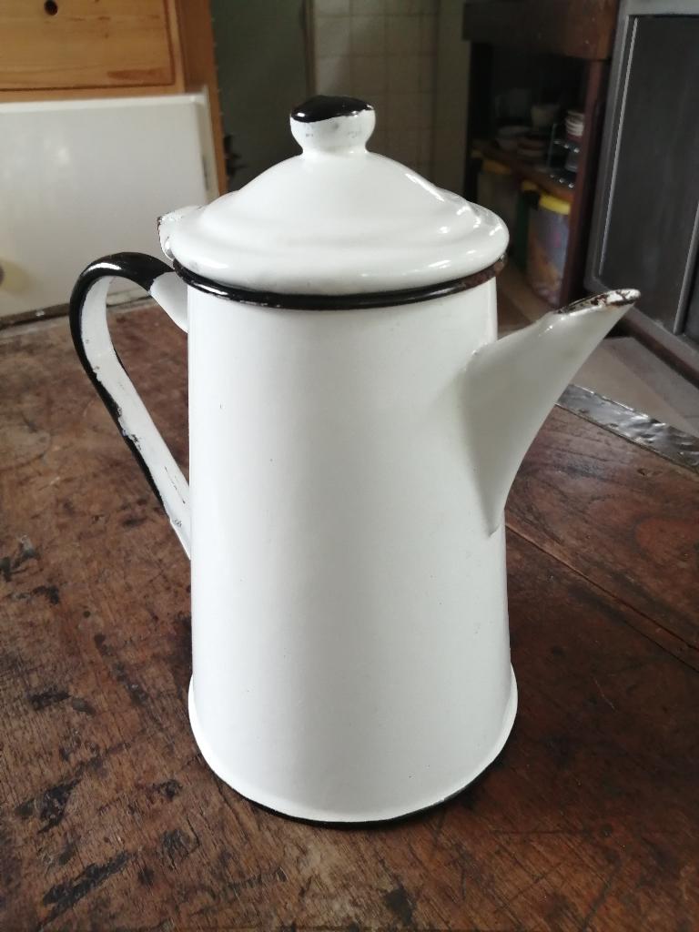 Witte emaille kan, Ophalen of Verzenden