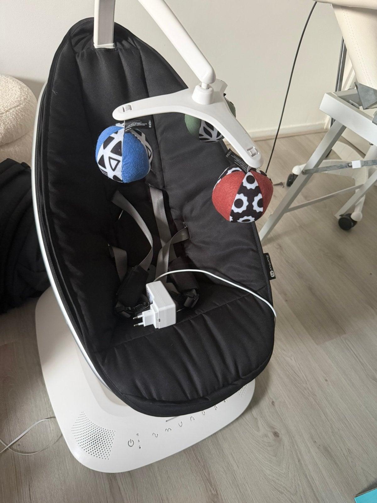 Mamaroo wipstoel, Ophalen, Zo goed als nieuw