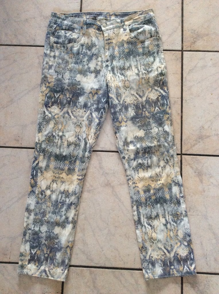 BROEK TWENTY FOUR SEVEN 247 jeans reptielprint W34/L32 42/44, TWENTY FOUR SEVEN 247, Maat 42/44 (L), Zo goed als nieuw, Lang