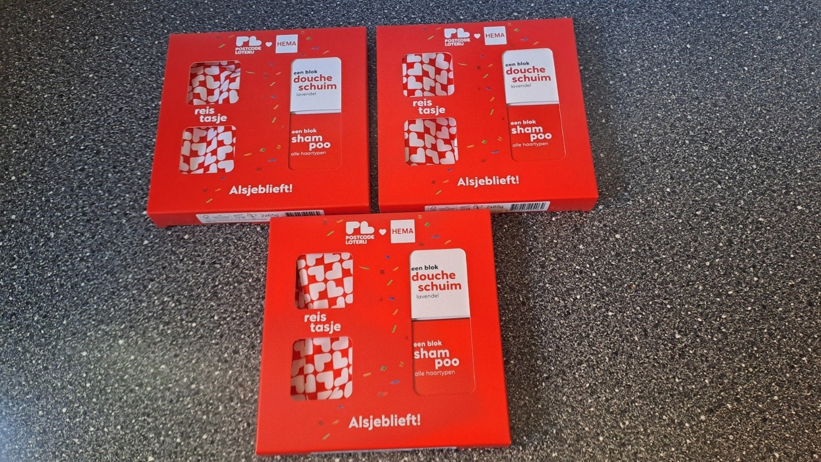 Hema Doucheschuim & Shampoo blokken met reistasje (3x), Bad & Douche, Klantenservice@hema.nl, Nieuw, Ophalen of Verzenden
