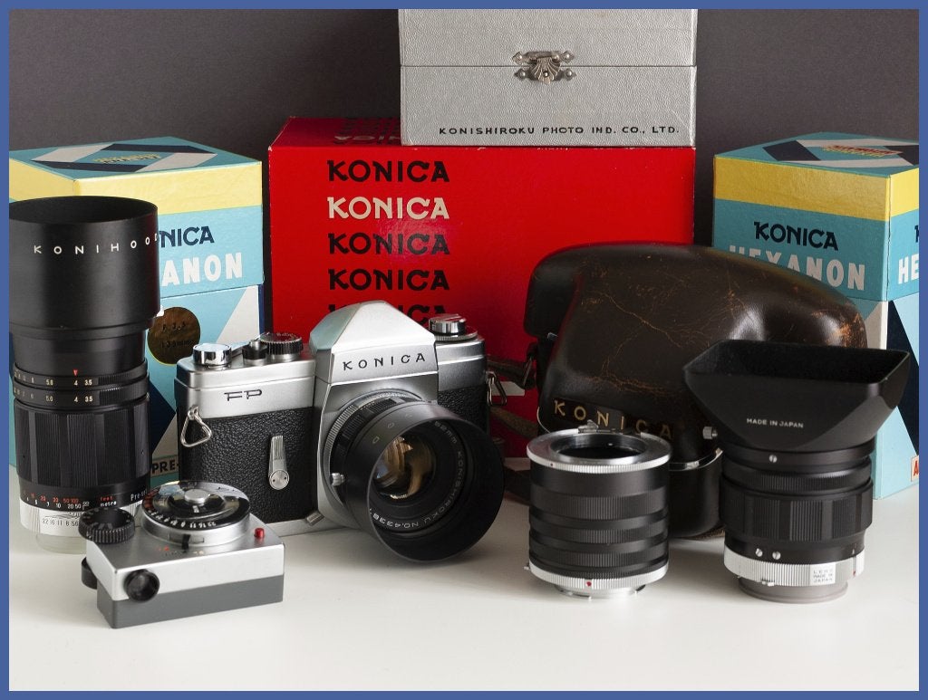 Unieke Konica FP SLR Set +3 obj. + Acc. (1965), OVP, Ophalen, Zo goed als nieuw, Spiegelreflex, Konica
