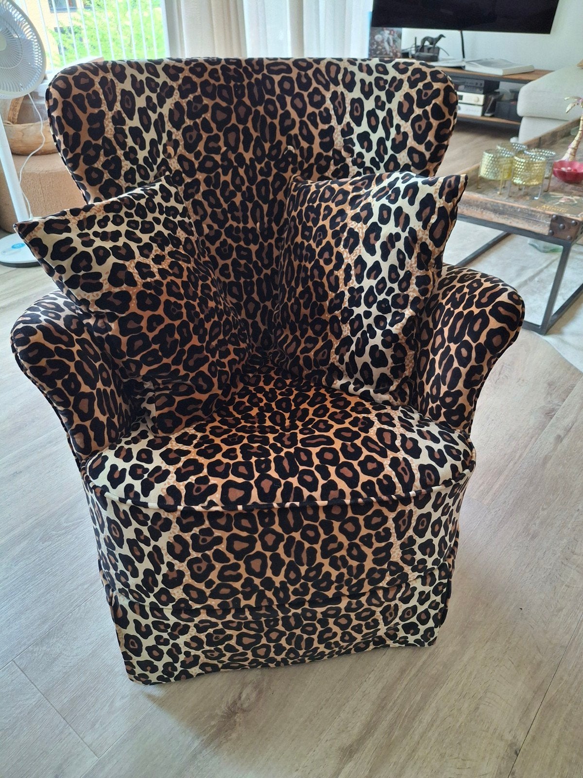 2 x fauteuilthe panterprint, Huis en Inrichting, Fauteuils, Ophalen, Gebruikt, Klassiek hip, hoogte 80, 75 tot 100 cm