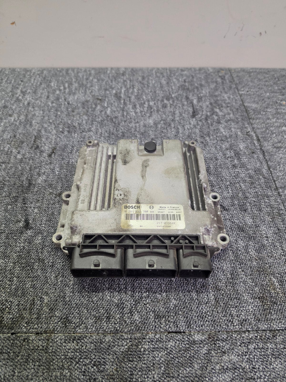 Renault Trafic Motorregeleenheid ECU 237103984R, Ophalen