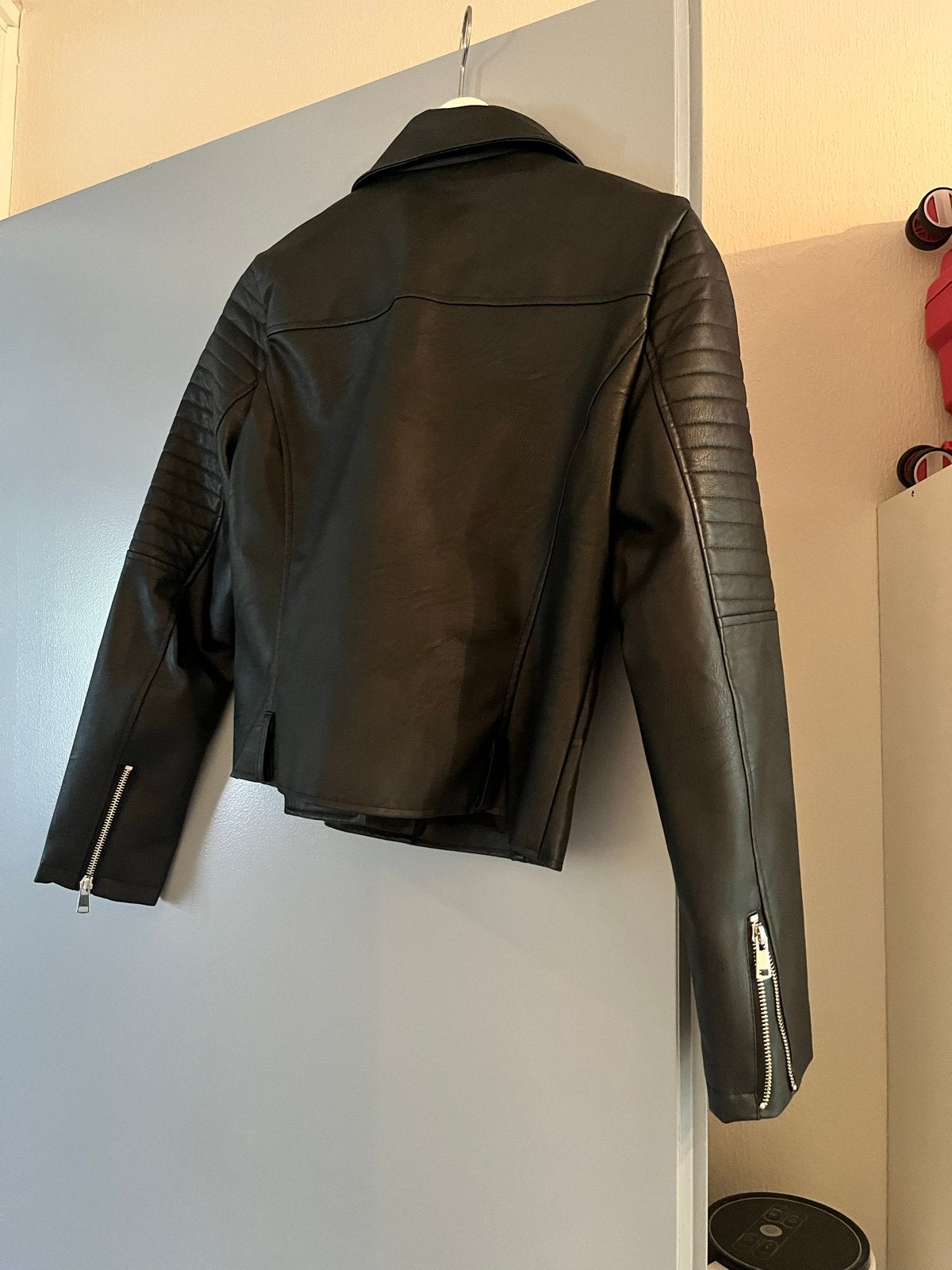Zwart leren bikerjack - Maat S, Ophalen of Verzenden, Zo goed als nieuw, Maat 36 (S), Zwart