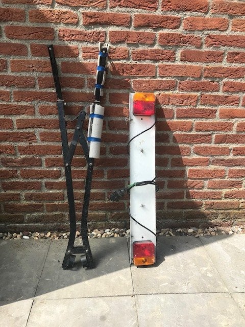 fietsdrager incl. verlichtingsbalk, Ophalen, 1 fiets, Gebruikt, Trekhaakdrager