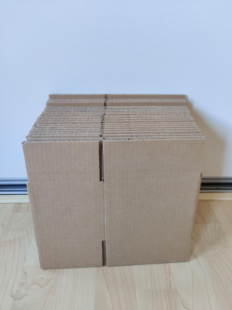 Assortiment vouwdozen en opvulpapier, Doe-het-zelf en Verbouw, Kratten en Dozen, Ophalen, Nieuw, Doos, Opvouwbaar