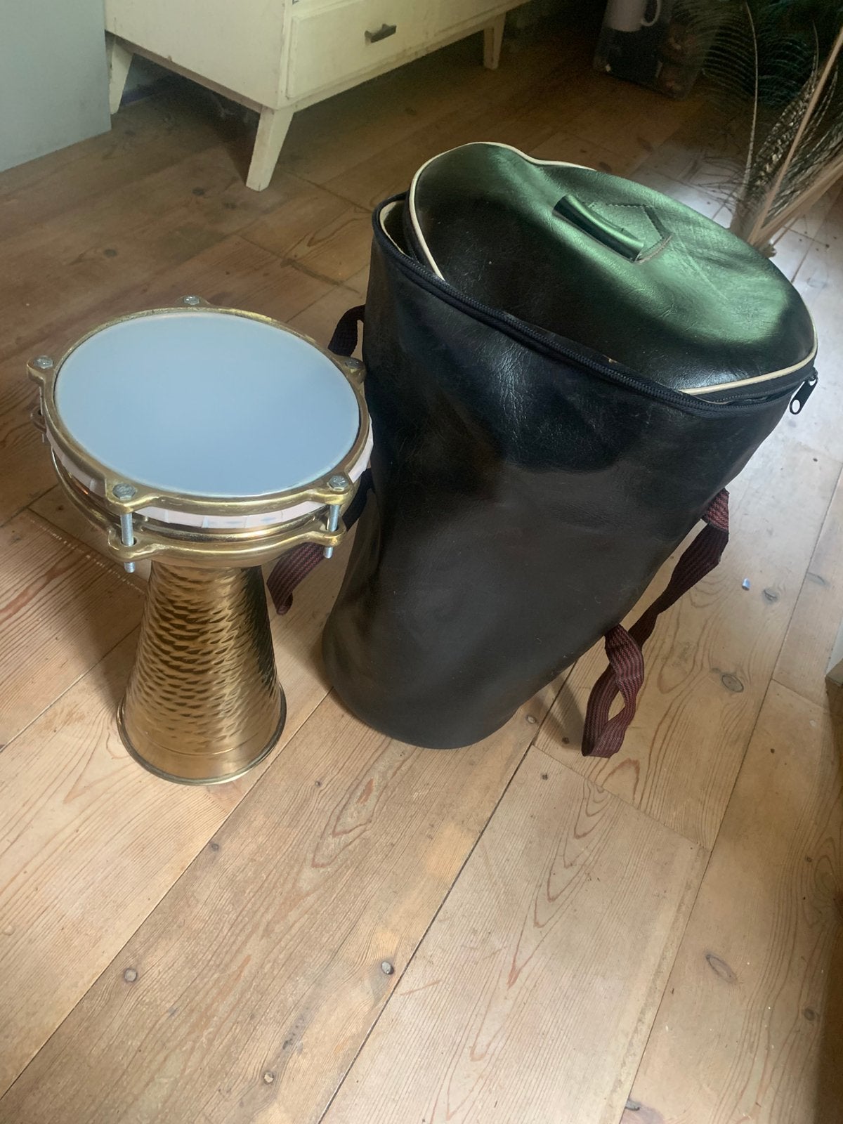 Turkse doumbek/darbuka met tas, Ophalen of Verzenden, Zo goed als nieuw, Melodische percussie