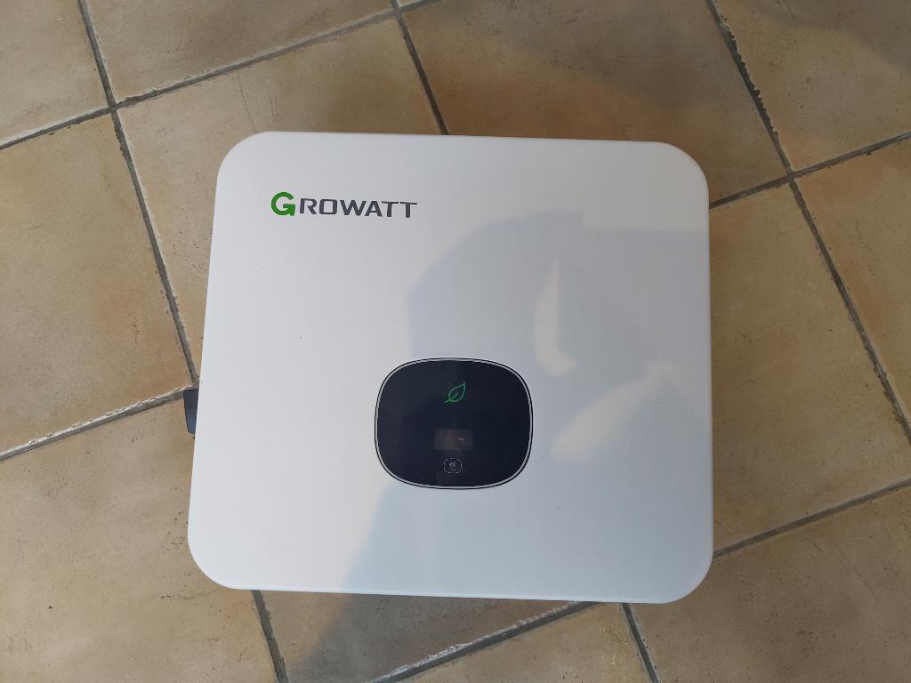 Growatt MOD 5000TL3-X omvormer inclusief wifi, Doe-het-zelf en Verbouw, Ophalen, Zo goed als nieuw, Overige typen