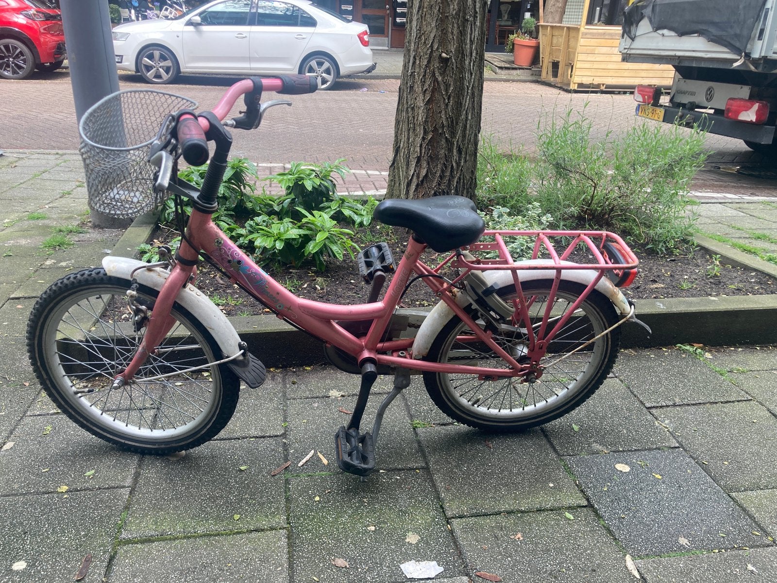 Kinderfiets 16 inch met extra nieuw mandje en zijwieltjes, Fietsen en Brommers, Fietsen | Kinderfietsjes, Ophalen, Terugtraprem