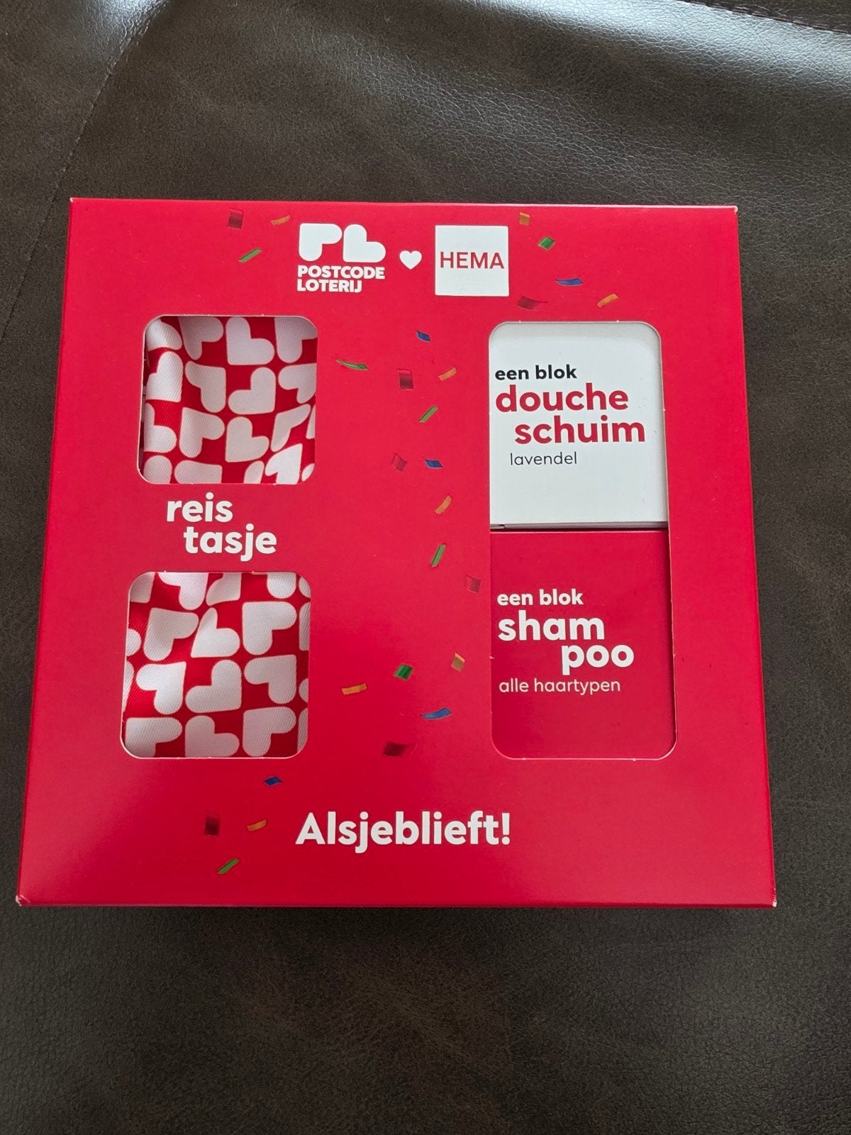 Hema Postcode Loterij Douche- en Shampoo Blokken met Reistas, Sieraden, Tassen en Uiterlijk, Uiterlijk | Lichaamsverzorging, Ophalen of Verzenden